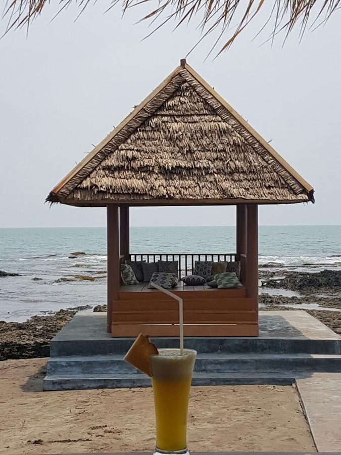 Double G Resort Anyer Bulakan Exterior foto